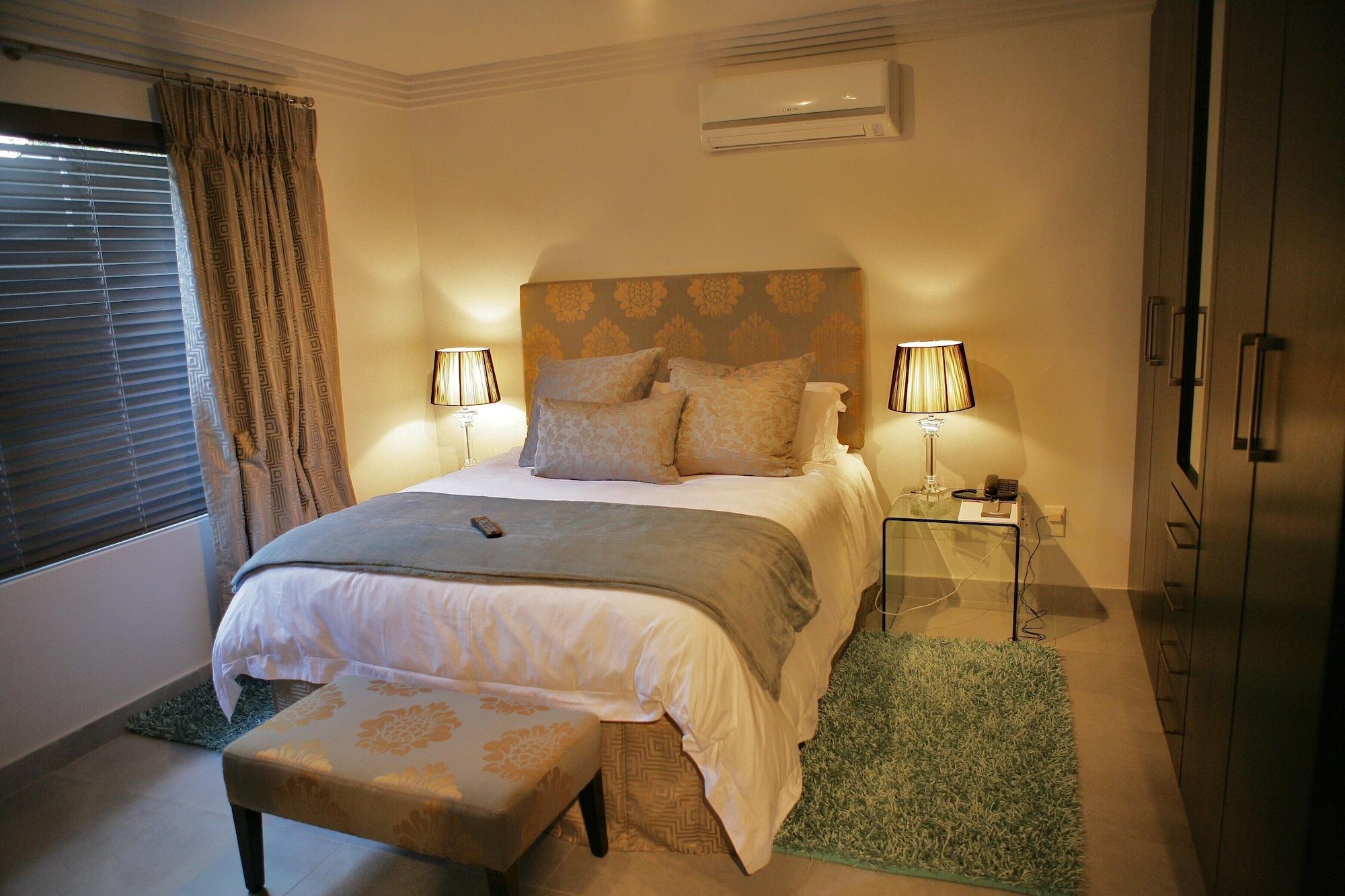 เอส วิลลา โมยัล เอ็คเซคคูทีฟ อพาร์ตเมนต์ แอนด์ สวีทส์ Hotel โจฮันเนสเบิร์ก ภายนอก รูปภาพ
